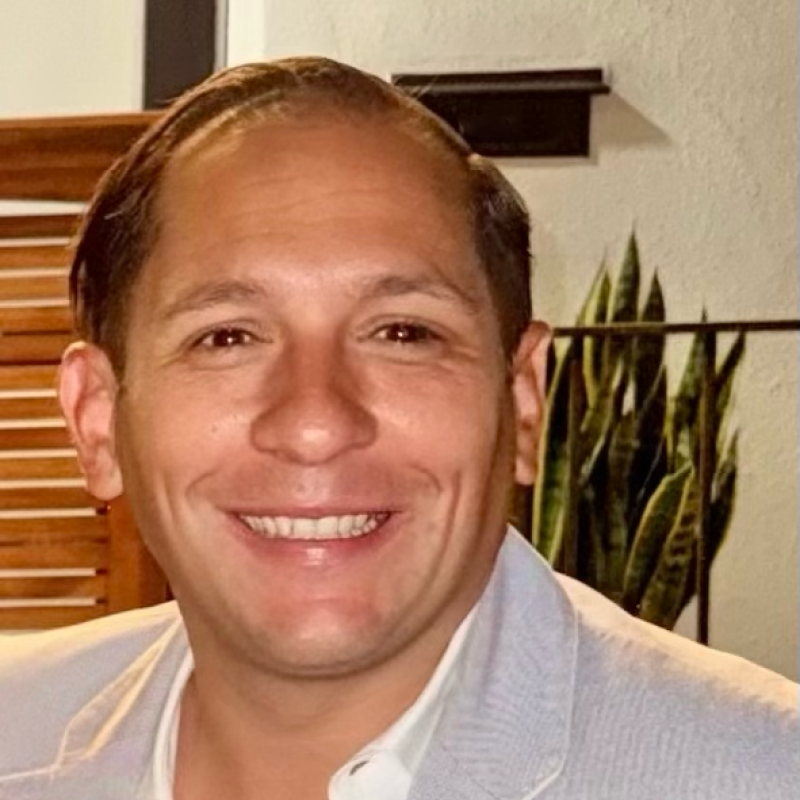 Portrait of Vinnie B of Elevated Wardrobe, a VIRE invited speaker